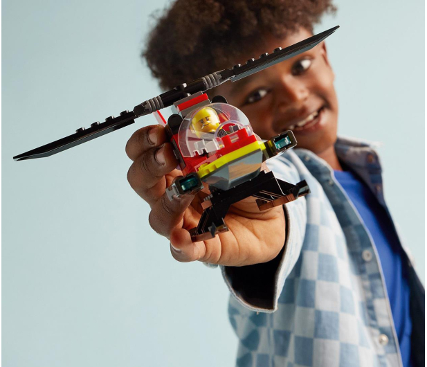 LEGO City 60411 Strażacki helikopter ratunkowy - 1202614 - zdjęcie 10